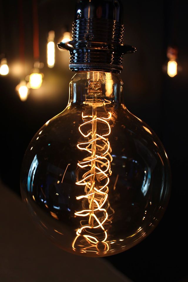 100percent design Kensington olympia london industrial vintage light bulb design energy saving LED