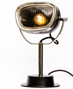 Vespa car lamp on white background with 2w edison bulb