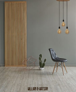 Modern room with scullputre edison led bulb in three cluster